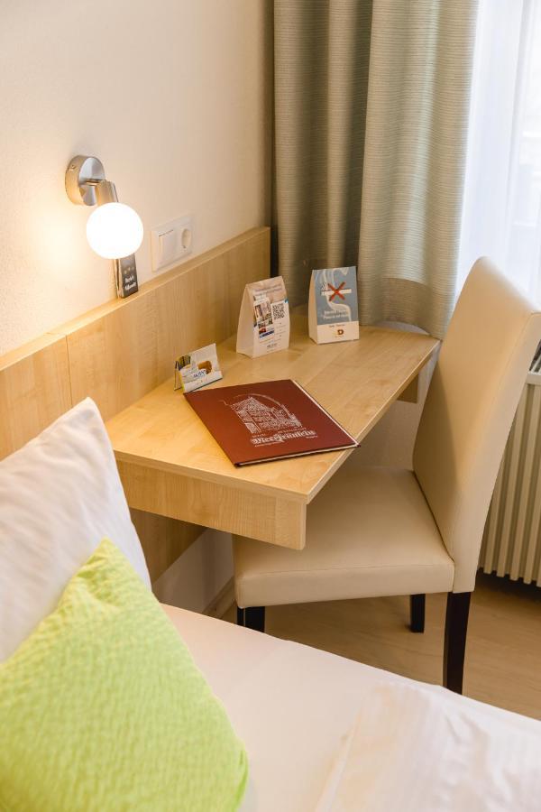 Akzent Hotel Meerfraeulein ヴェムディンク エクステリア 写真